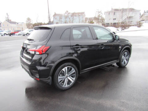 2025 Mitsubishi Outlander Sport ES