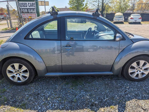2008 Volkswagen New Beetle S
