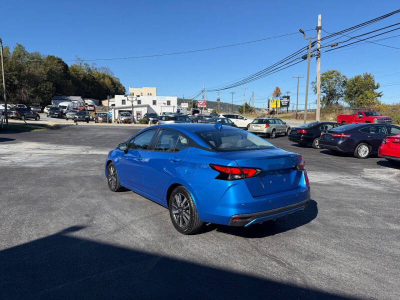 2021 Nissan Versa SV