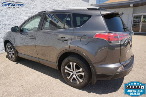 2016 Toyota RAV4 LE