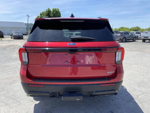 2025 Ford Explorer ST-Line