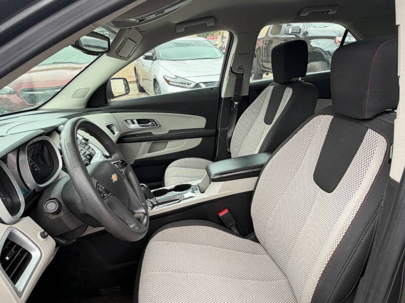 2017 Chevrolet Equinox LS