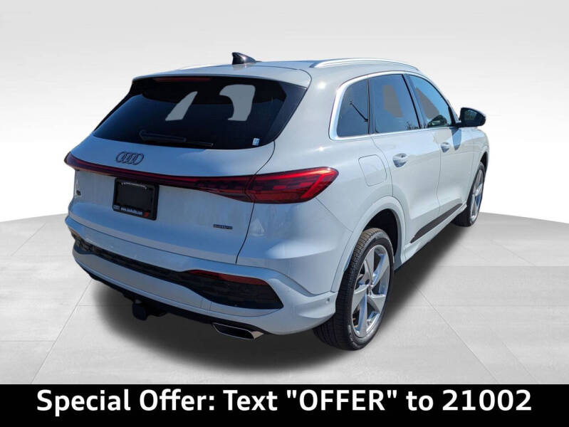 2025 Audi Q5 quattro Premium Plus TFSI