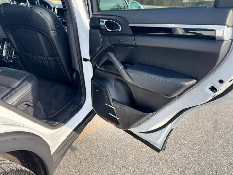 2015 Porsche Cayenne S