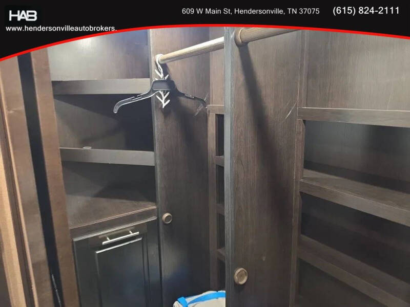 2021 Jayco North Point Fifth Wheel