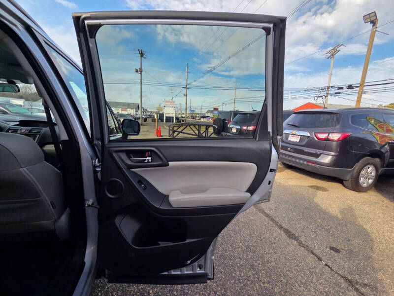 2015 Subaru Forester 2.5i Limited