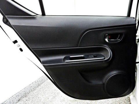 2016 Toyota Prius c Four