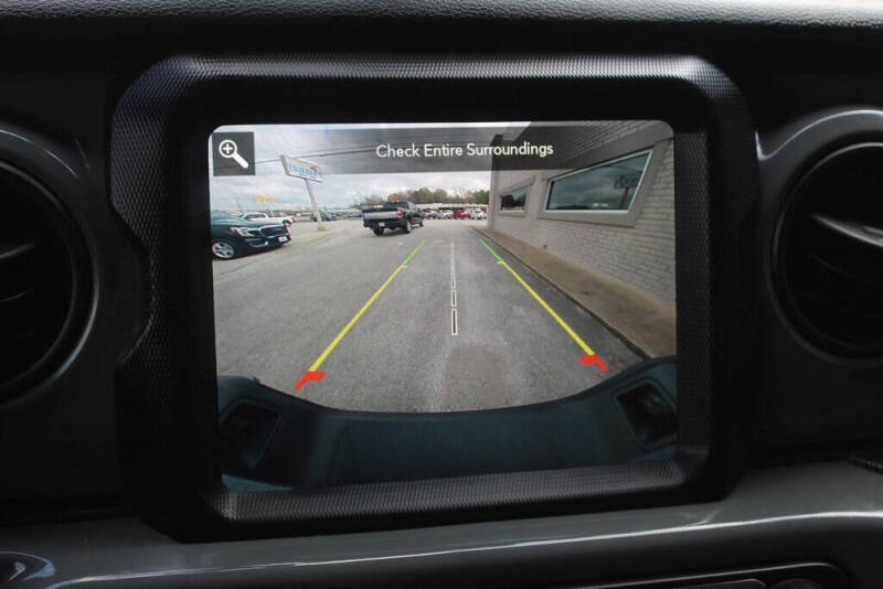 2021 Jeep Gladiator Sport