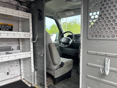2011 Ford E-Series
