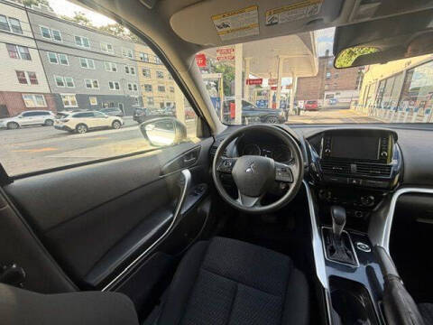 2022 Mitsubishi Eclipse Cross ES