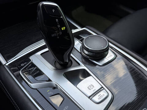 2016 BMW 7 Series 750i xDrive