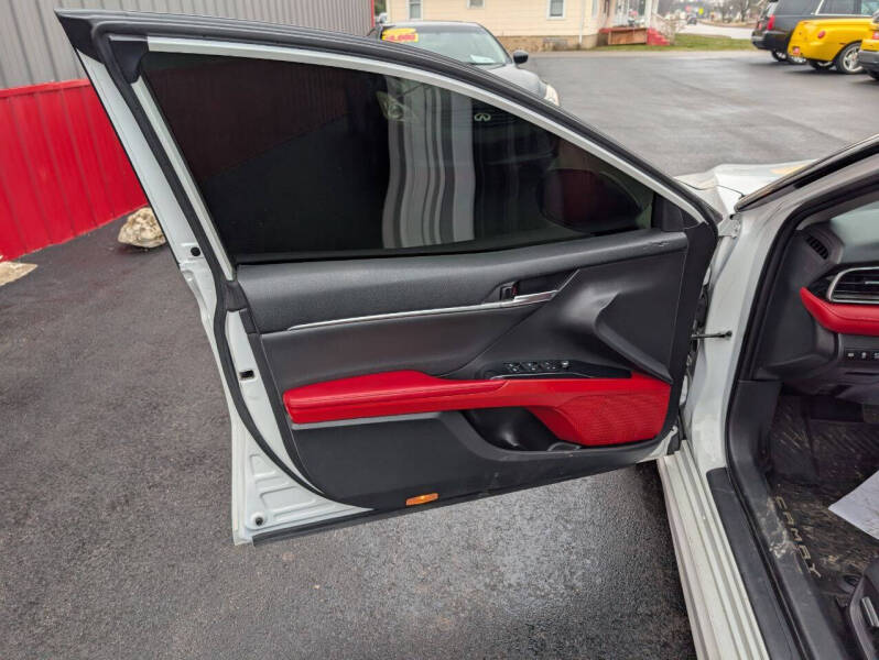 2020 Toyota Camry XSE V6