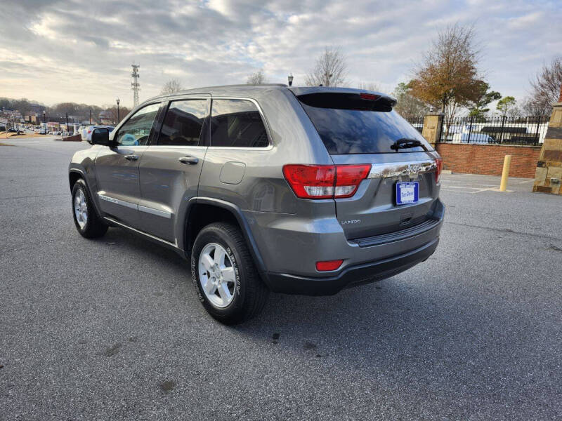 2012 Jeep Grand Cherokee Laredo