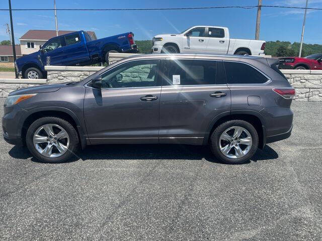 2015 Toyota Highlander Limited Platinum