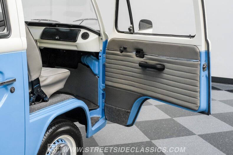 1974 Volkswagen Type 2