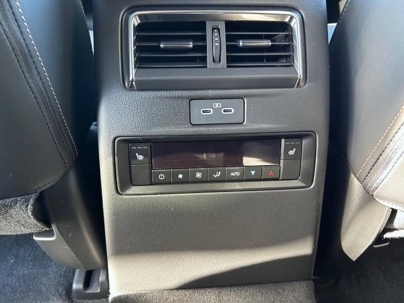 2025 Mazda CX-90 Plug-in Hybrid Premium Plus