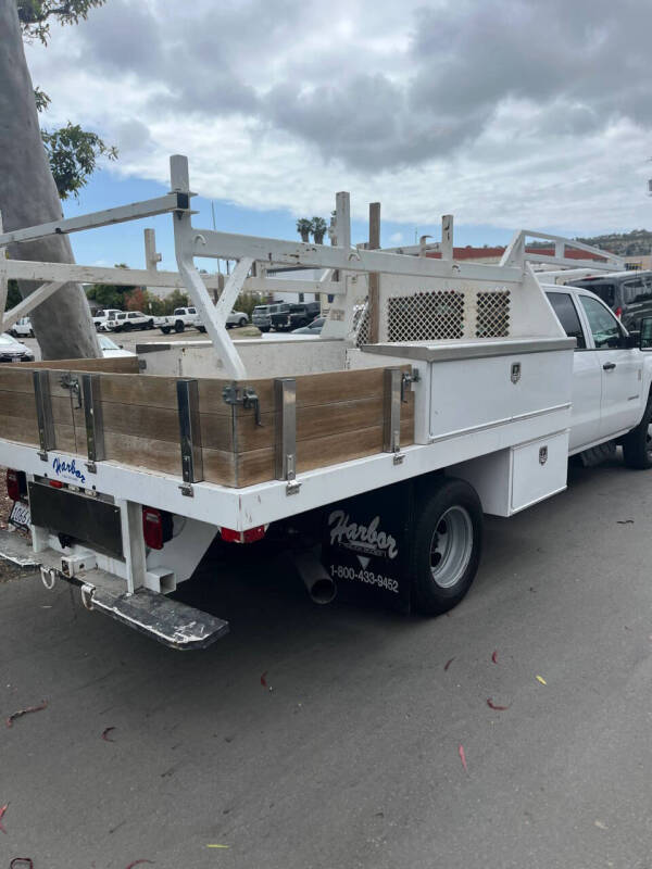 2017 Chevrolet Silverado 3500HD CC Work Truck