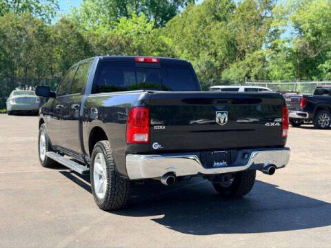 2015 RAM 1500 SLT