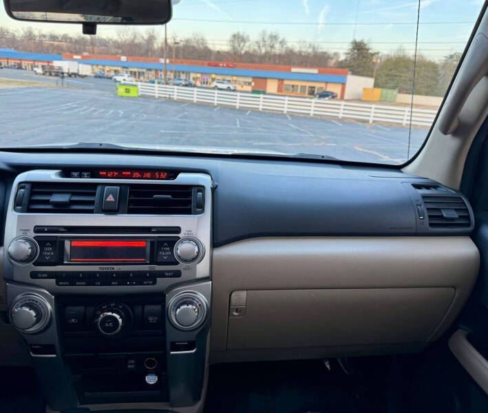 2013 Toyota 4Runner SR5