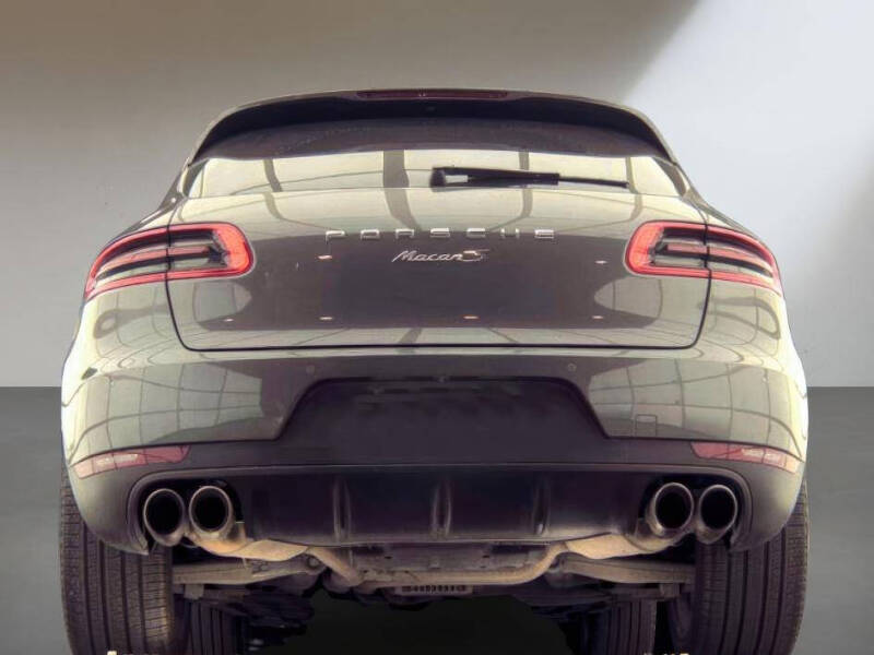 2016 Porsche Macan S