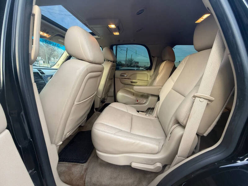 2011 Cadillac Escalade Premium