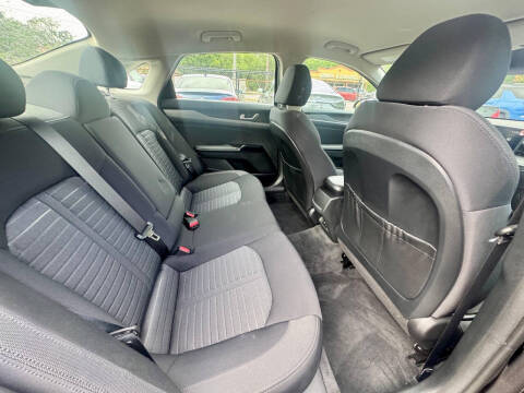 2026 Kia K5 LXS