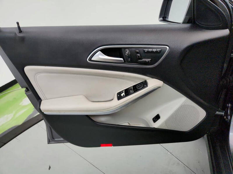 2017 Mercedes-Benz GLA GLA 250