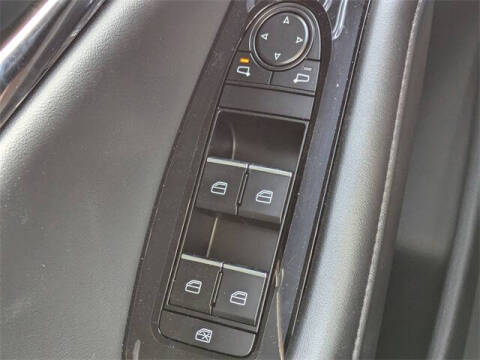 2025 Mazda Mazda3 Hatchback 2.5 Turbo Premium Plus