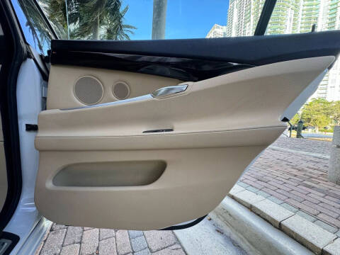 2014 BMW 5 Series 535i Gran Turismo