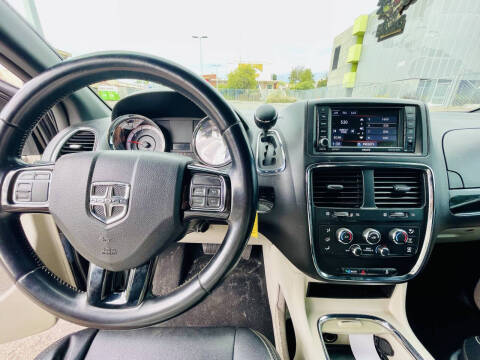 2020 Dodge Grand Caravan SXT