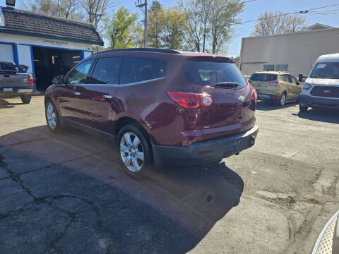 2010 Chevrolet Traverse LT