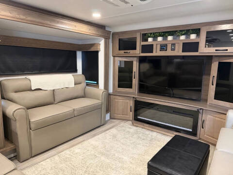 2024 Alliance RV Paradigm