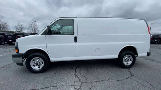 2023 GMC Savana 2500