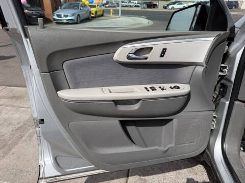 2012 Chevrolet Traverse LS