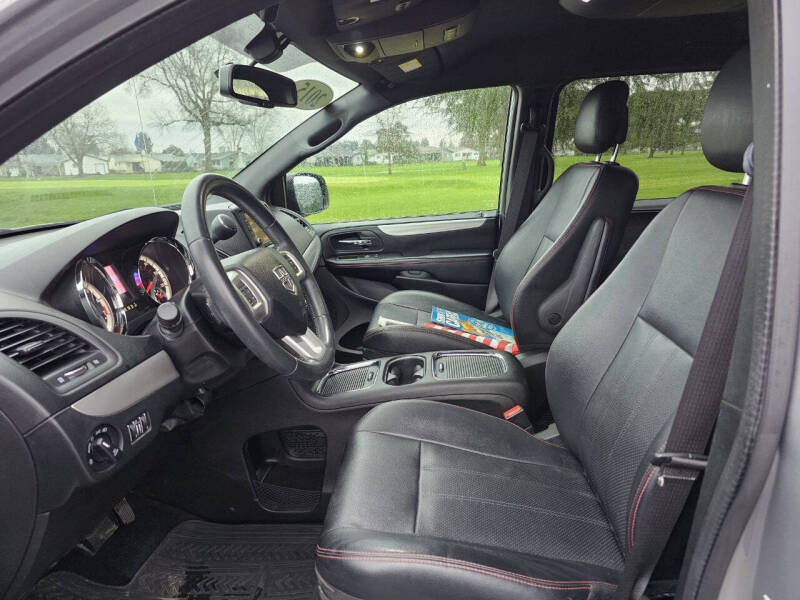 2015 Dodge Grand Caravan R/T