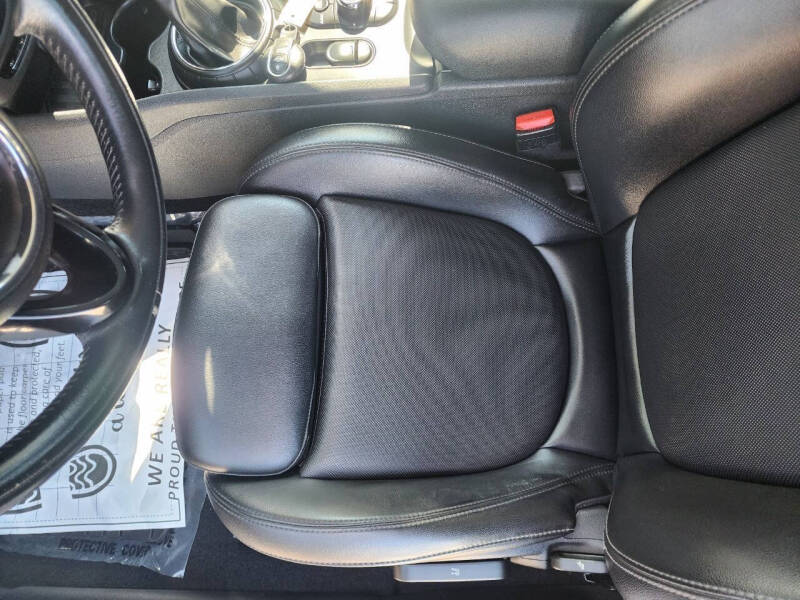 2016 MINI Clubman Cooper S