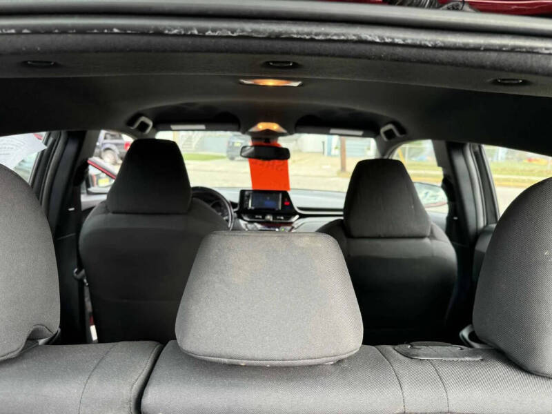 2018 Toyota C-HR XLE Premium