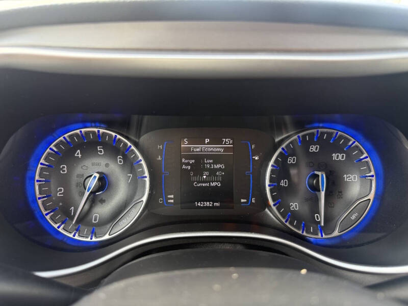 2020 Chrysler Pacifica Touring L
