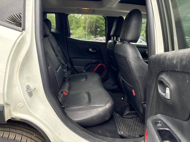 2017 Jeep Renegade Trailhawk