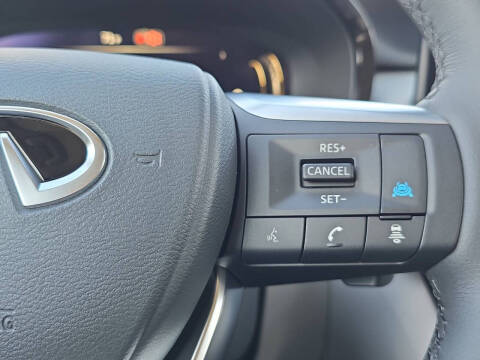 2027 Infiniti QX60 Luxe