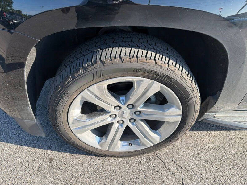 2017 Chevrolet Suburban LT