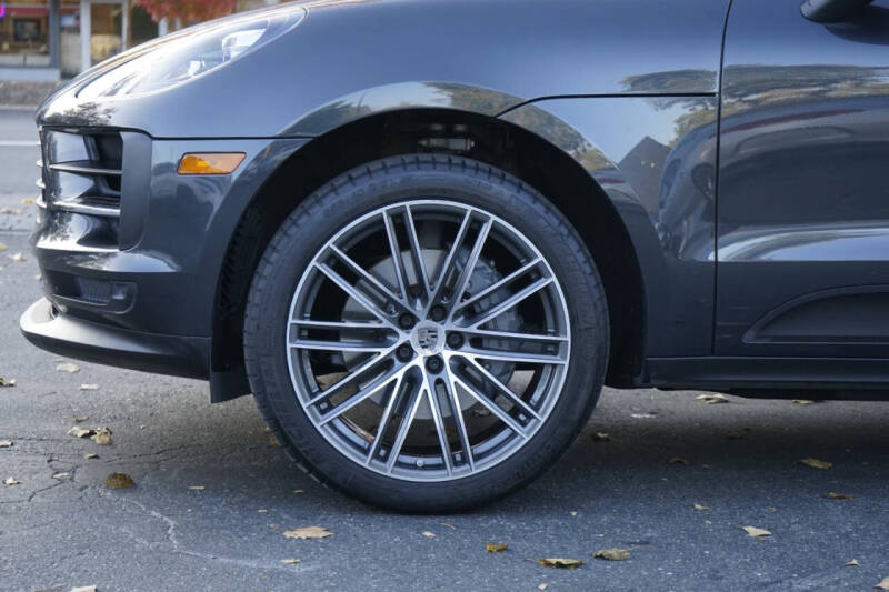 2019 Porsche Macan S