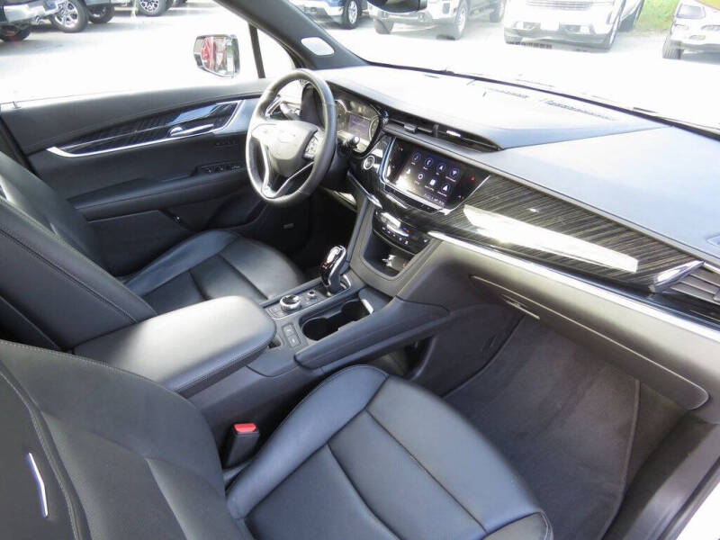 2022 Cadillac XT6 Premium Luxury