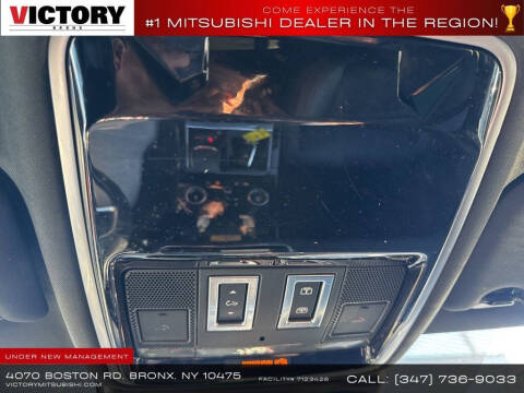 2022 Land Rover Range Rover Velar P250 R-Dynamic S