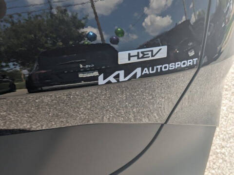 2024 Kia Sportage Hybrid EX