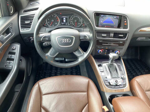 2016 Audi Q5 2.0T quattro Premium Plus