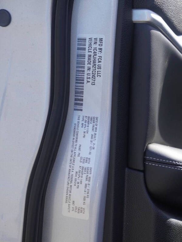 2026 Jeep Grand Cherokee Altitude