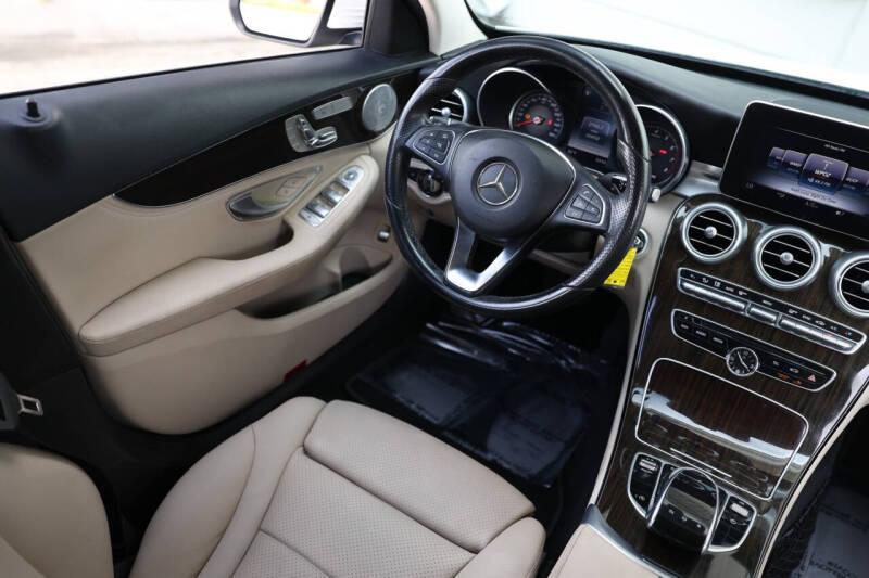 2015 Mercedes-Benz C-Class C 300