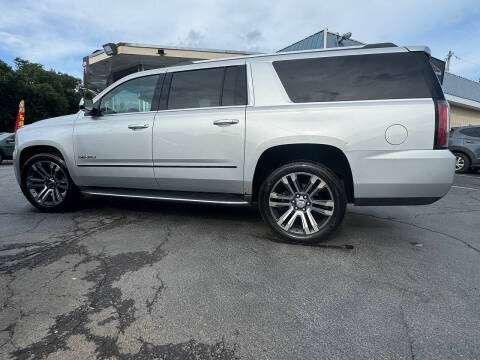 2017 GMC Yukon XL Denali