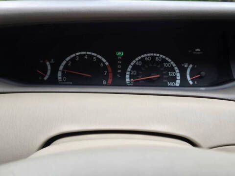 2000 Toyota Avalon XLS